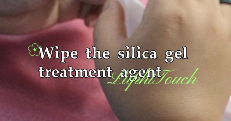 THE KEY PROCESS OF PRODUCTION: wipe the silica gel treatment agent with assembly